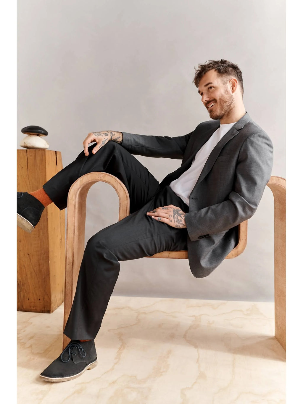Slim Solid Italian Wool Suit Pant Black 27W 30L E68697