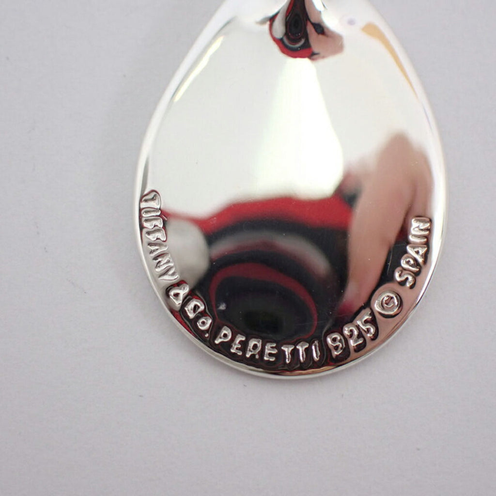 925 Madonna Pendant Necklace L96407