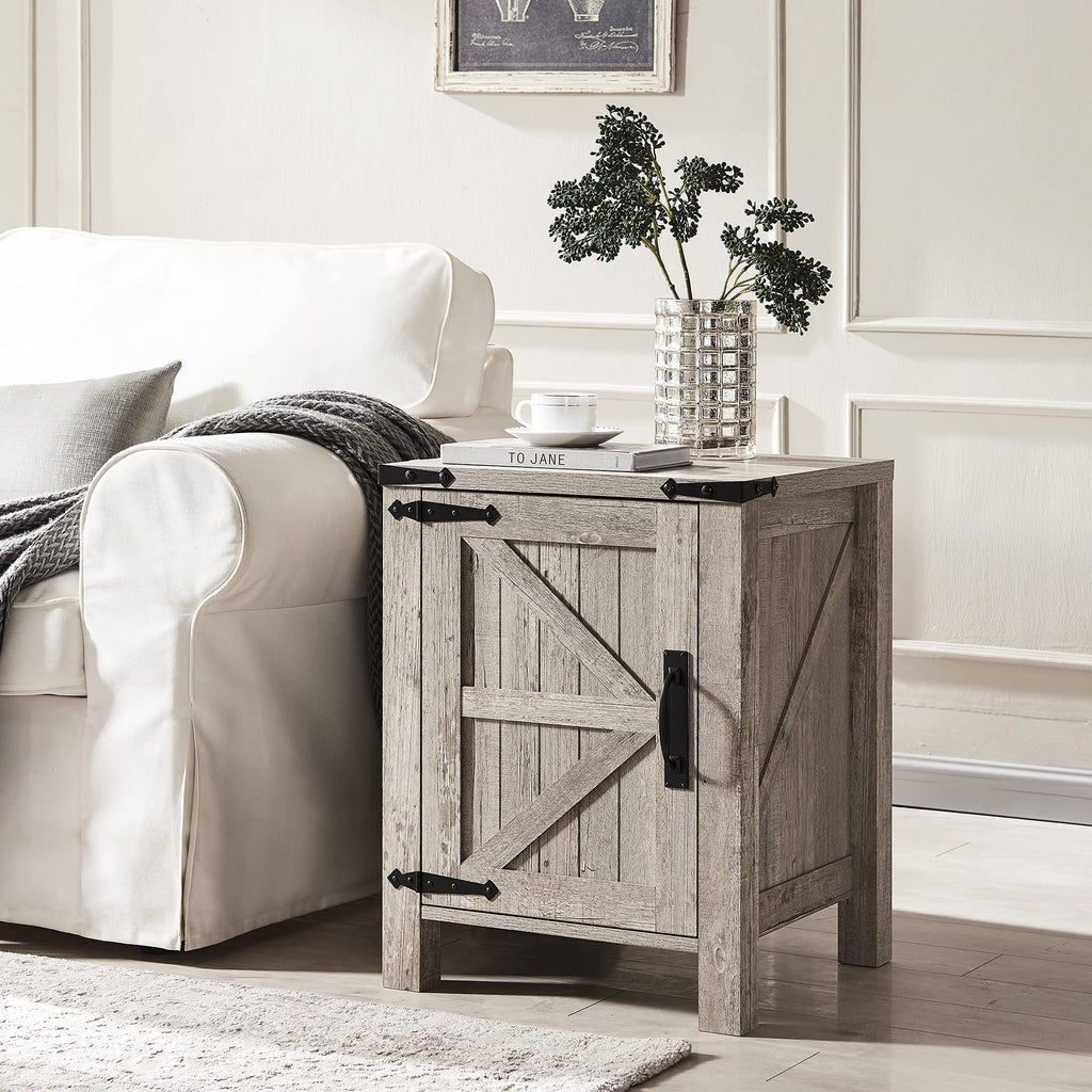 Farmhouse Square End Side Table with Charging Station S7676