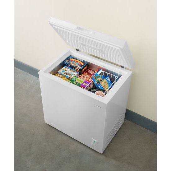 White 5 cu ft Chest Freezer B821811