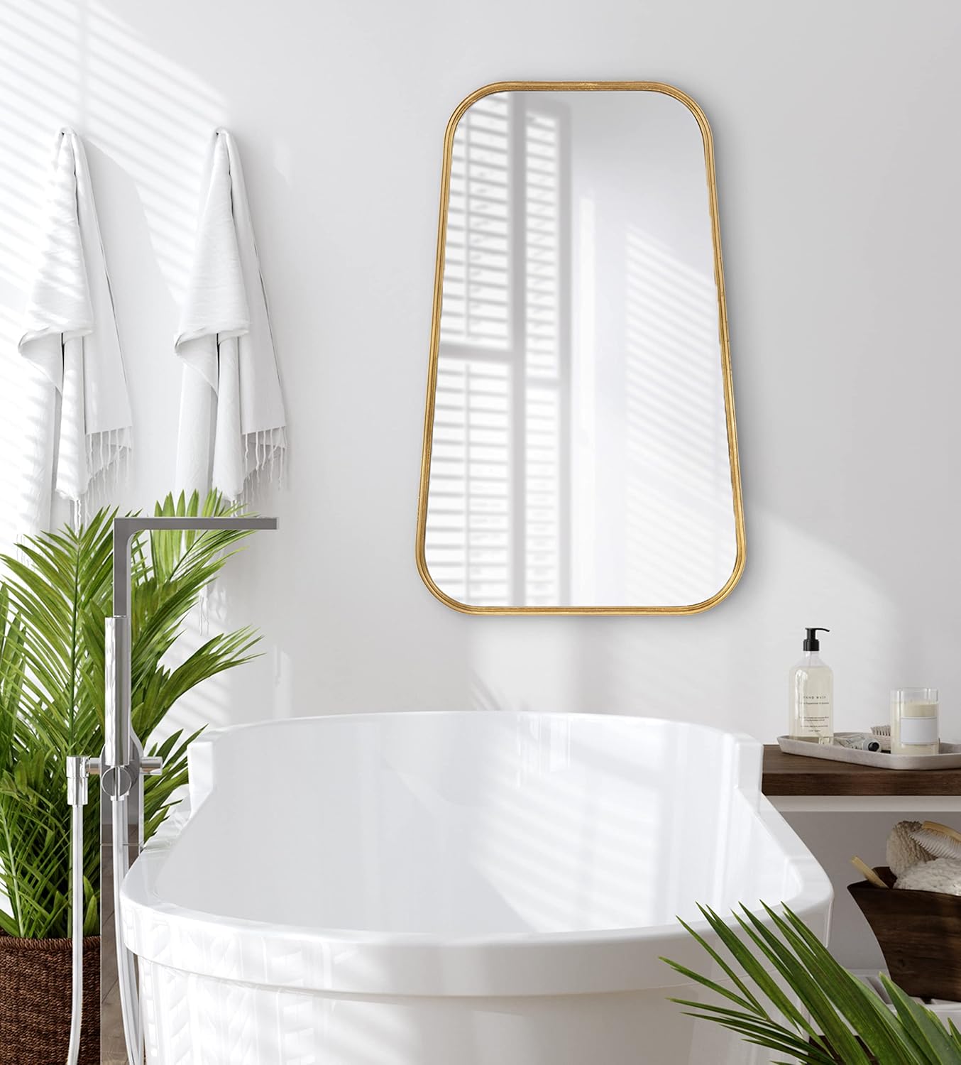 Gold Framed Wall Mirror J447121