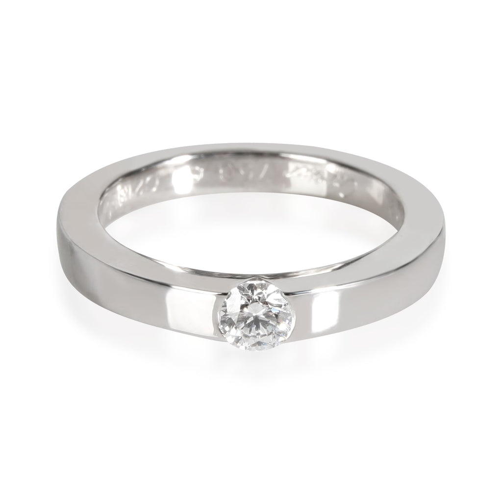 18K White Gold Diamond Solitaire Ring G284747