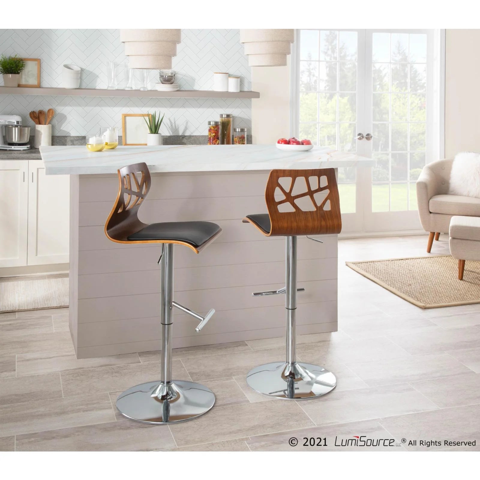 Set Of 2 Swivel Barstool In Chrome, Walnut Wood And Black Faux Leather S34976