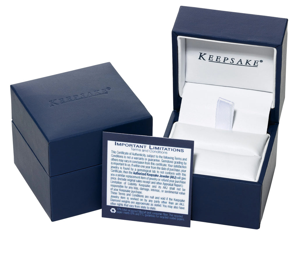 Lab-Grown Diamond Bridal Ring Set in Sterling Silver Q244623