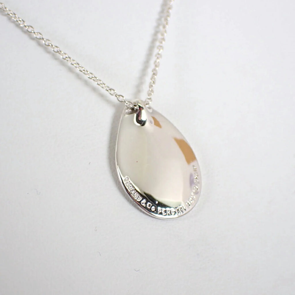 925 Madonna Pendant Necklace L96407