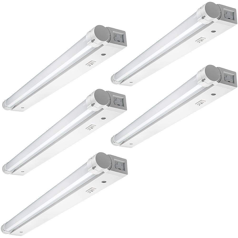 18 in. LED Under Cabinet Strip Light 5-Pack R149