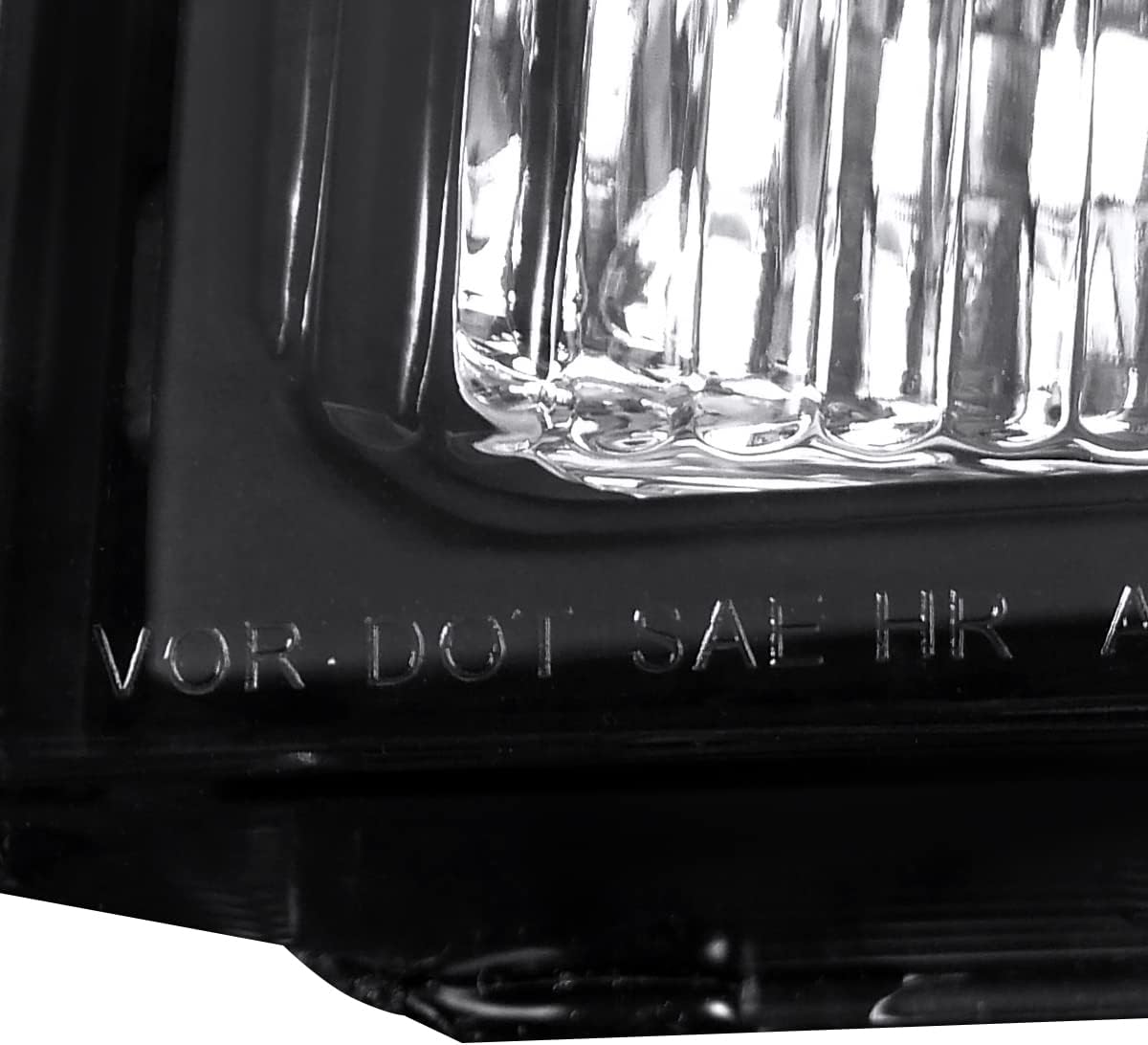 Euro Black Headlights Pair Z556066