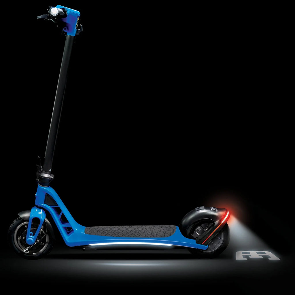 Electric Scooter Lightweight Foldable 600W Agile Blue S7391
