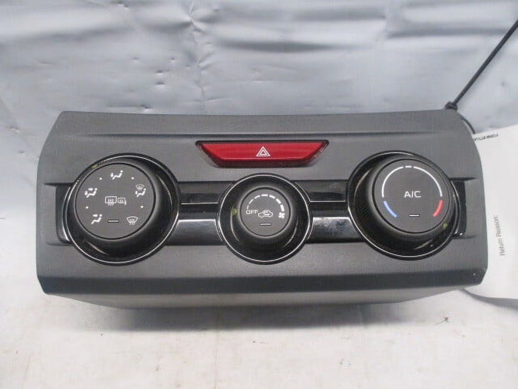 Pre-Owned Subaru Impreza AC Heater Temperature Control Unit D49904