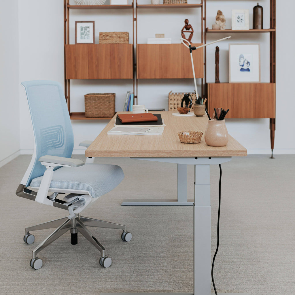 Fog Office Chair with Height Adjustable Arms Q5776