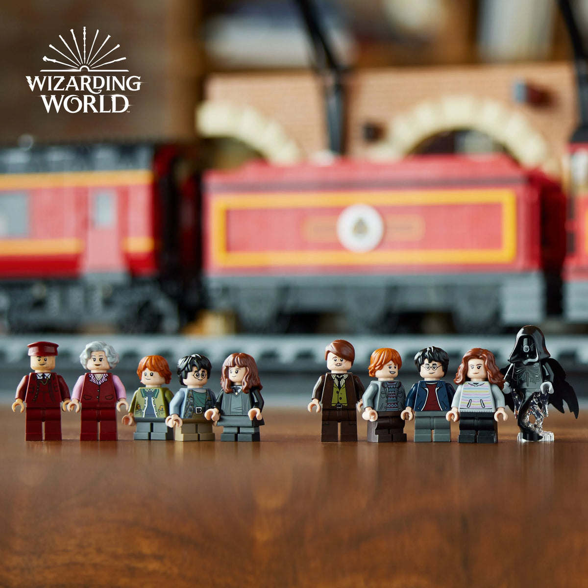 Hogwarts Express Collectors' Edition Steam Train Model Set M82802