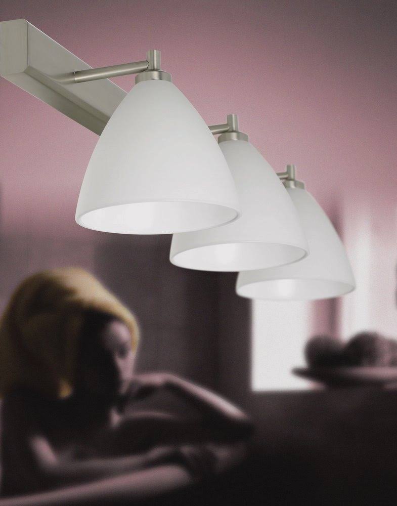 Chrome Bathroom Light E7981