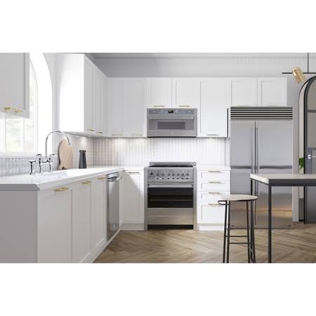 Shaker White Stock Wall Cabinet Q300