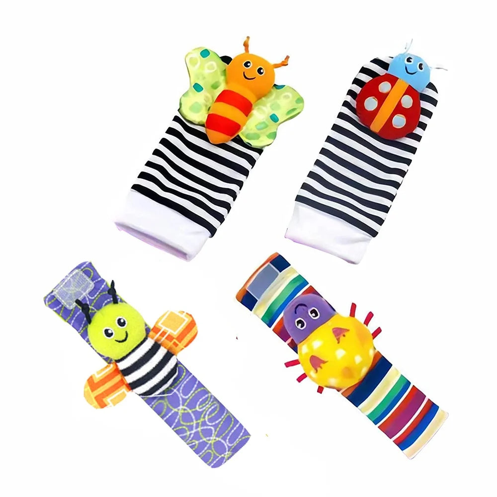 Baby Rattle Socks and Wrist Rattles M642167