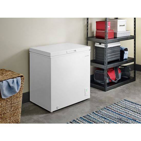 White 5 cu ft Chest Freezer B821811