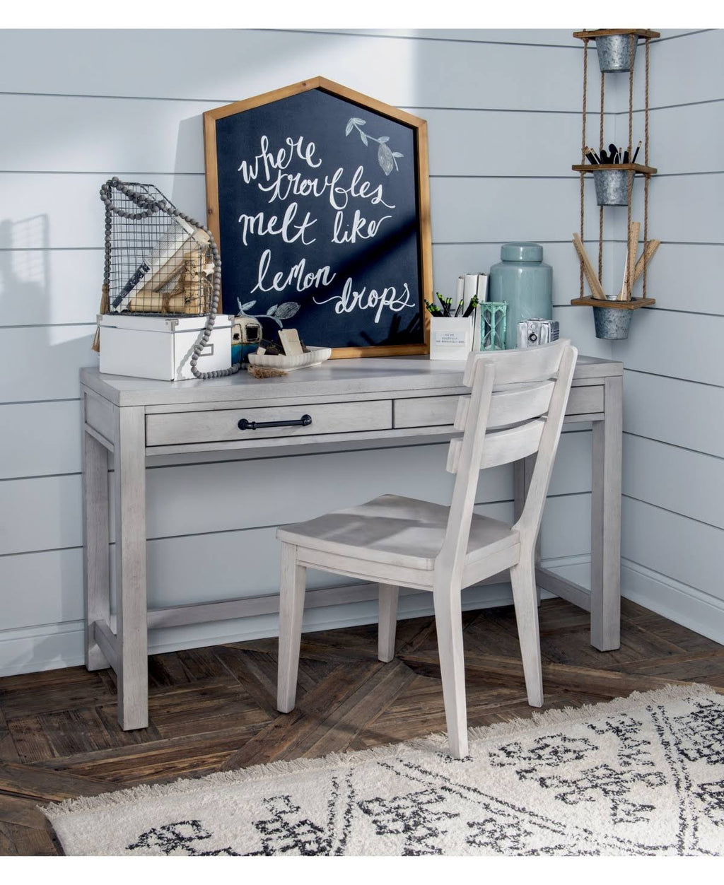 White Wood Seat Chair K4248